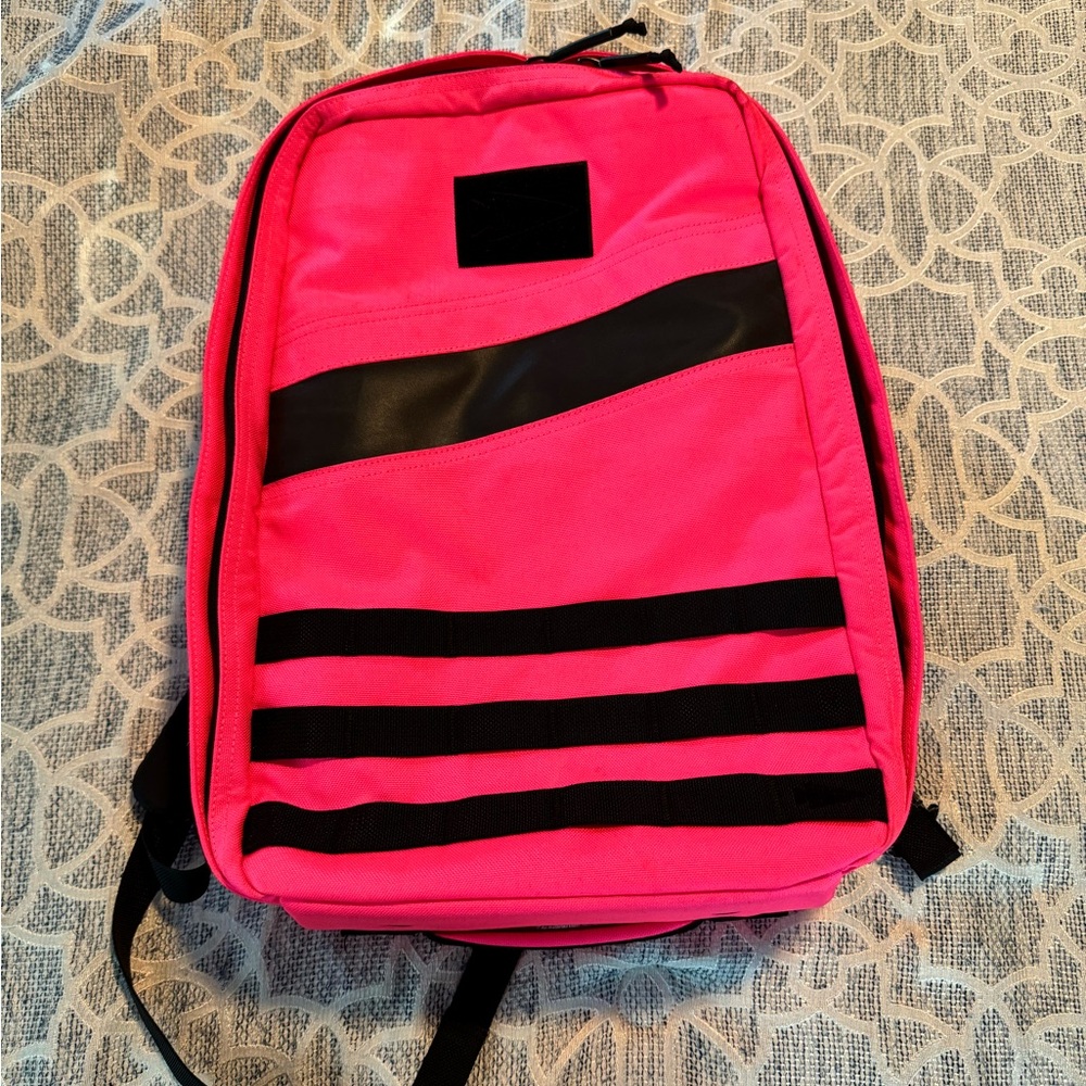 COPY - Goruck Rucker 4.0 20L Hot Pink